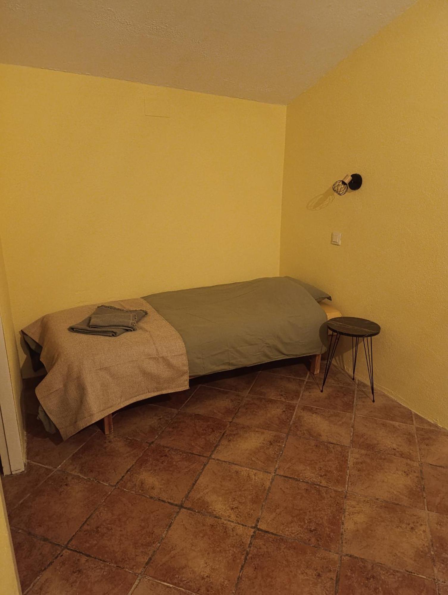 Bed and Breakfast Mas Pitre Besalú Zewnętrze zdjęcie