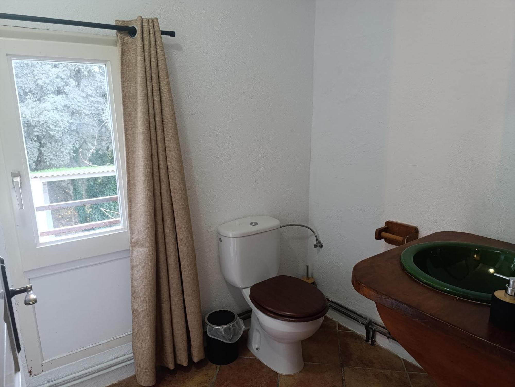 Bed and Breakfast Mas Pitre Besalú Zewnętrze zdjęcie