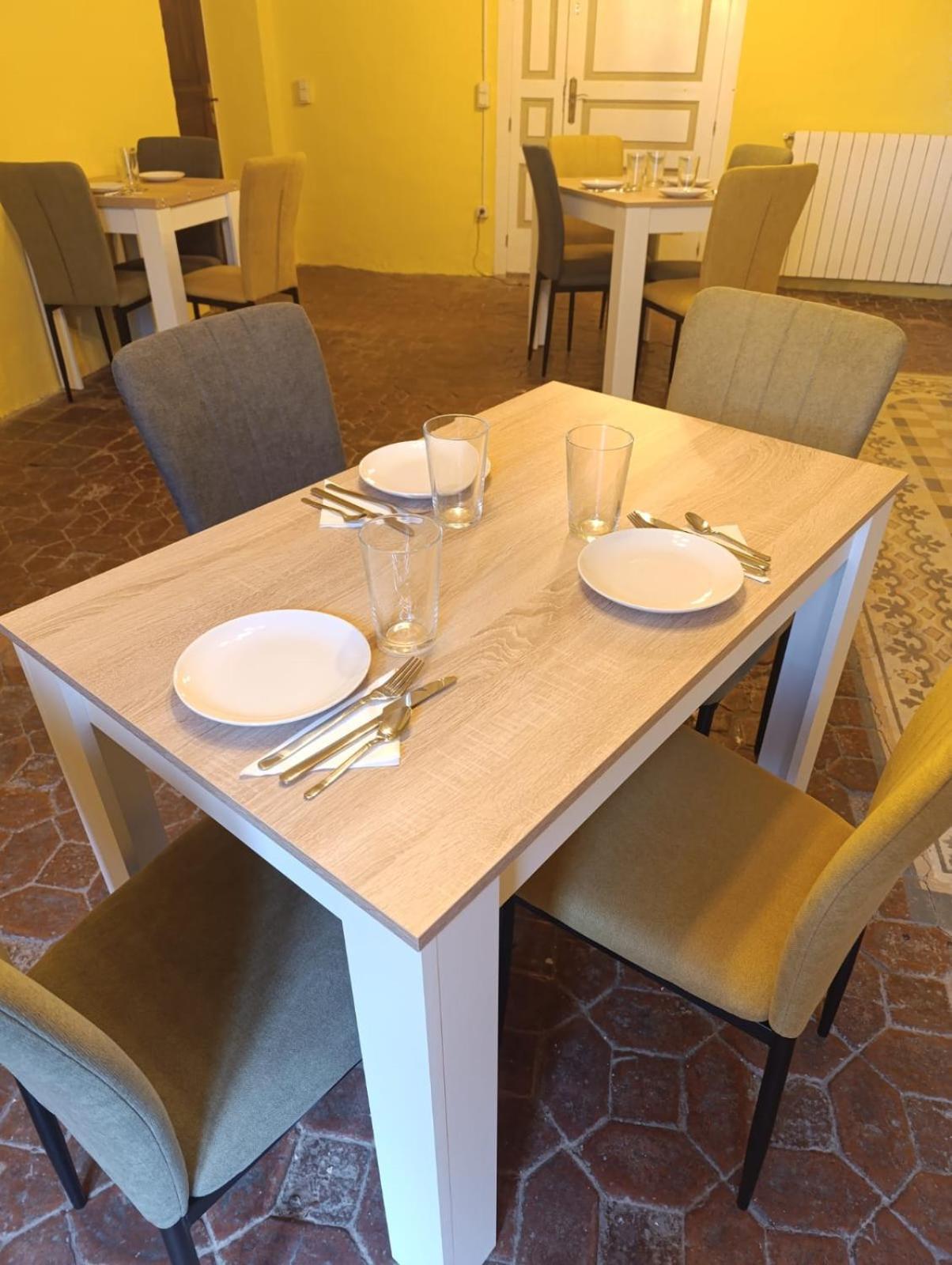 Bed and Breakfast Mas Pitre Besalú Zewnętrze zdjęcie